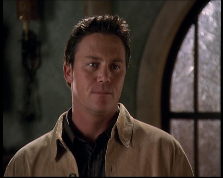 Charmed-Online-dot-709TheresSomethingAboutLeo1205.jpg