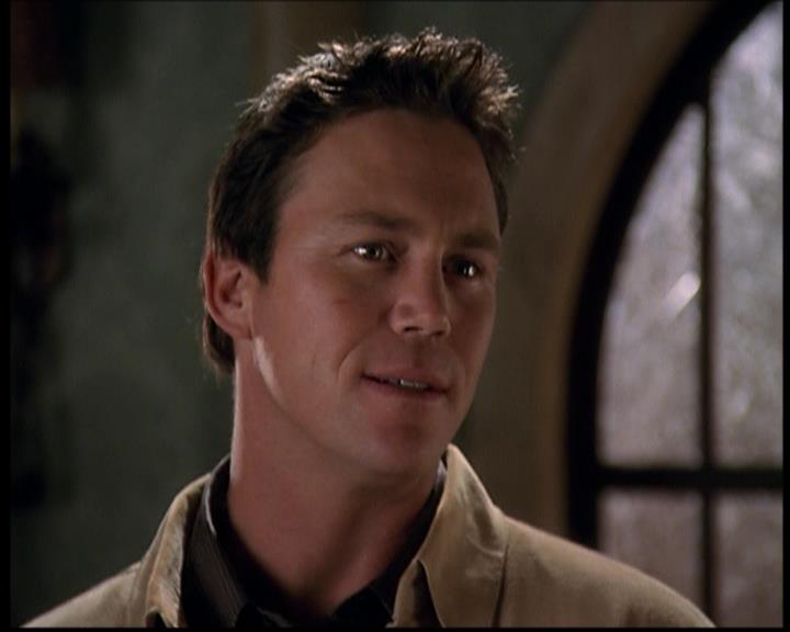 Charmed-Online-dot-709TheresSomethingAboutLeo1223.jpg