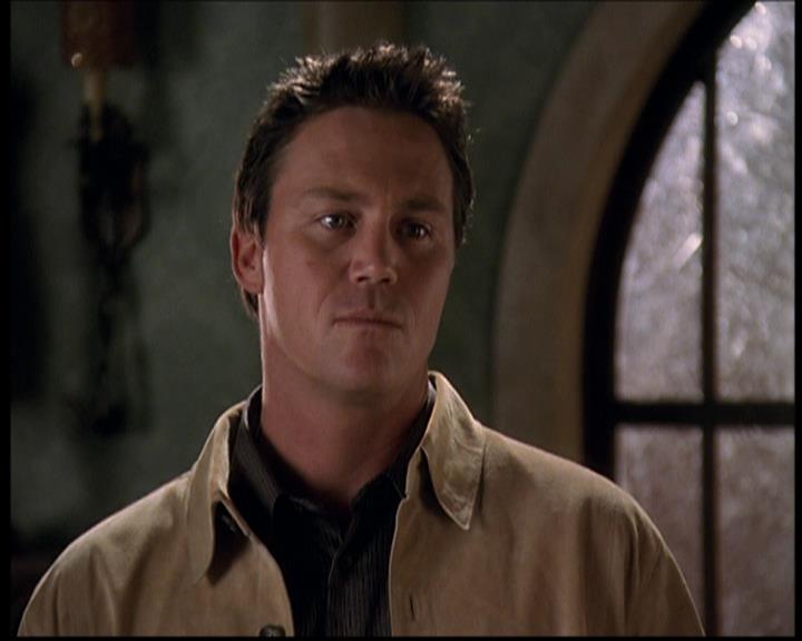 Charmed-Online-dot-709TheresSomethingAboutLeo1236.jpg Charmed-Online-dot-709TheresSomethingAboutLeo1236.jpg