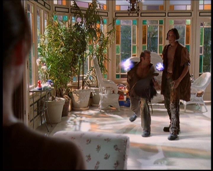 Charmed-Online-dot-709TheresSomethingAboutLeo1359.jpg