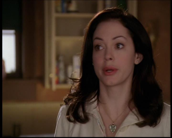 Charmed-Online-dot-709TheresSomethingAboutLeo1439.jpg