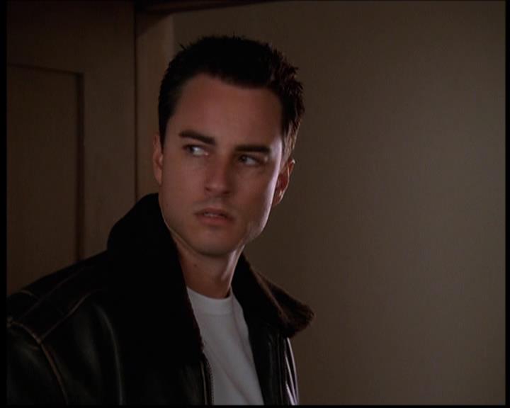 Charmed-Online-dot-709TheresSomethingAboutLeo1441.jpg