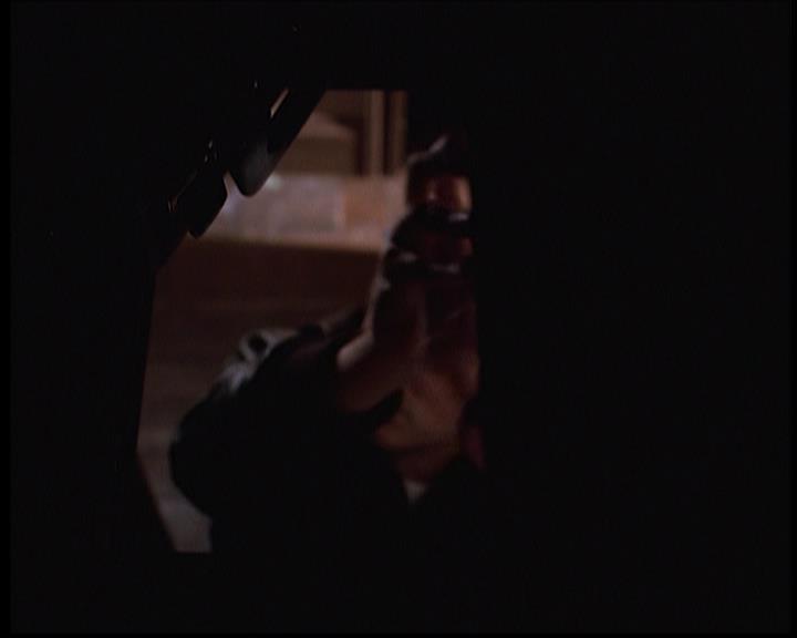 Charmed-Online-dot-709TheresSomethingAboutLeo1451.jpg