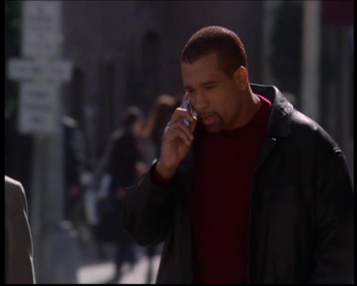 Charmed-Online-dot-709TheresSomethingAboutLeo1459.jpg