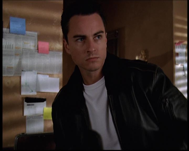 Charmed-Online-dot-709TheresSomethingAboutLeo1492.jpg