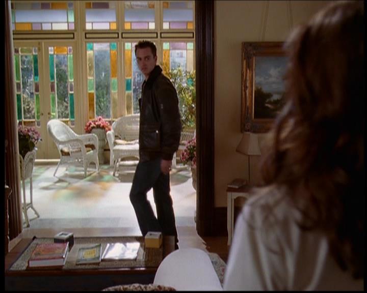 Charmed-Online-dot-709TheresSomethingAboutLeo1505.jpg