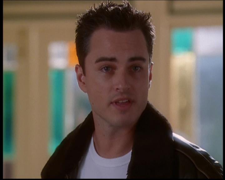 Charmed-Online-dot-709TheresSomethingAboutLeo1522.jpg