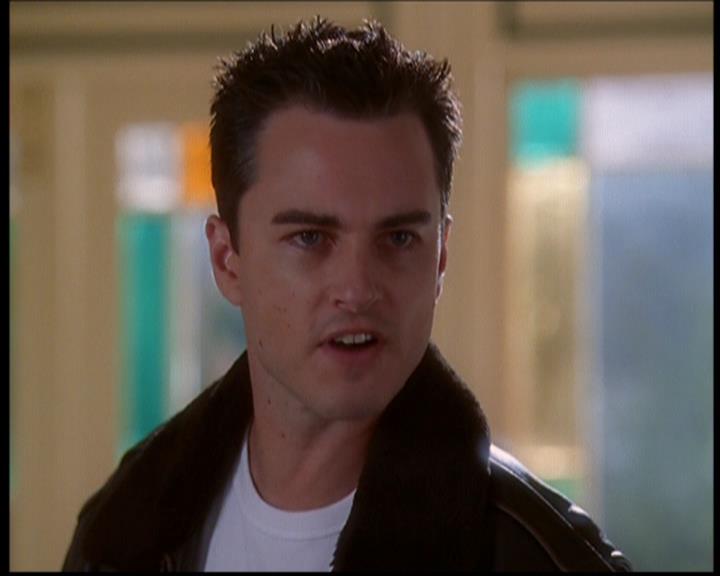 Charmed-Online-dot-709TheresSomethingAboutLeo1536.jpg