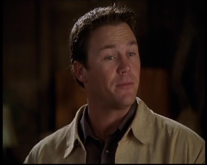 Charmed-Online-dot-709TheresSomethingAboutLeo1616.jpg