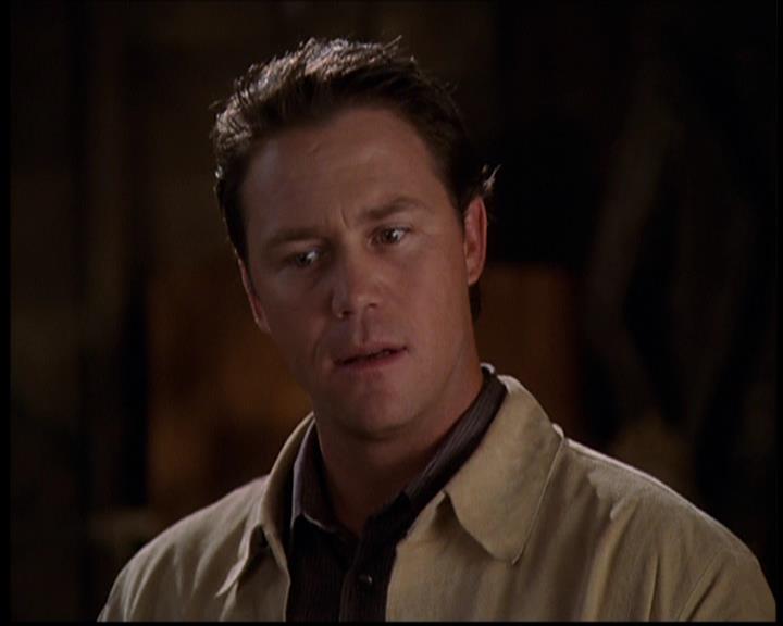 Charmed-Online-dot-709TheresSomethingAboutLeo1635.jpg