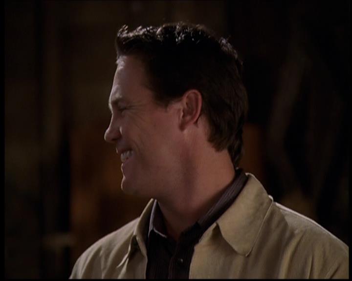 Charmed-Online-dot-709TheresSomethingAboutLeo1656.jpg