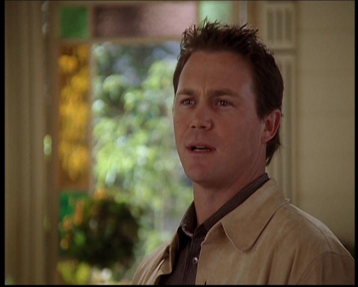 Charmed-Online-dot-709TheresSomethingAboutLeo1883.jpg