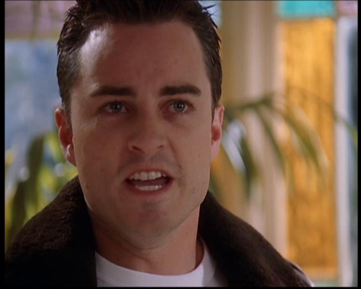 Charmed-Online-dot-709TheresSomethingAboutLeo1897.jpg