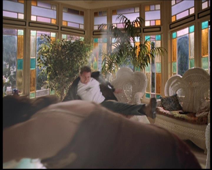 Charmed-Online-dot-709TheresSomethingAboutLeo1906.jpg
