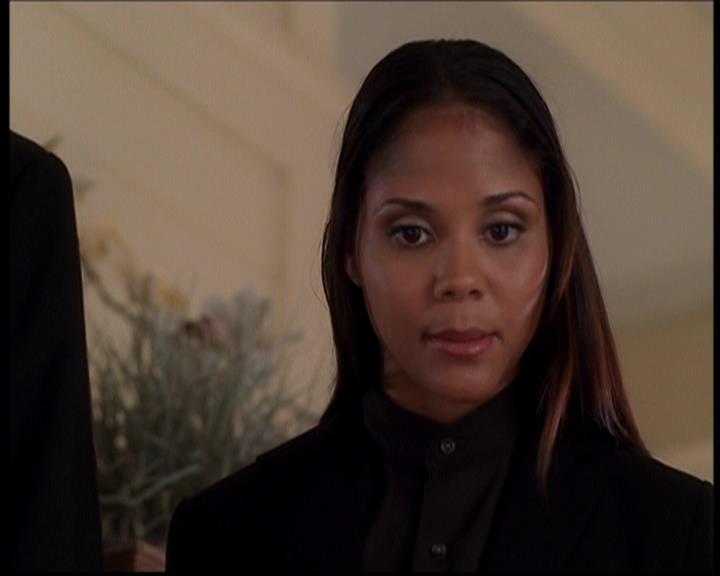 Charmed-Online-dot-709TheresSomethingAboutLeo1966.jpg