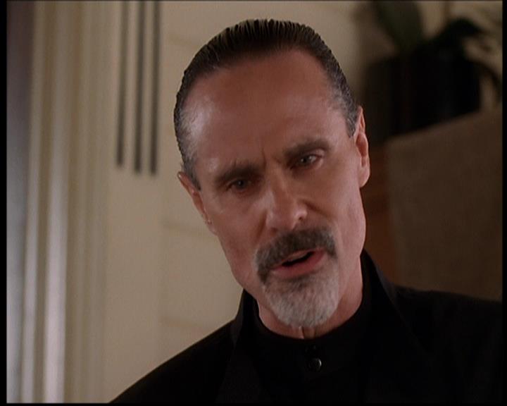 Charmed-Online-dot-709TheresSomethingAboutLeo1987.jpg