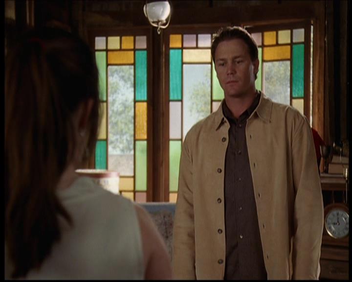 Charmed-Online-dot-709TheresSomethingAboutLeo2062.jpg