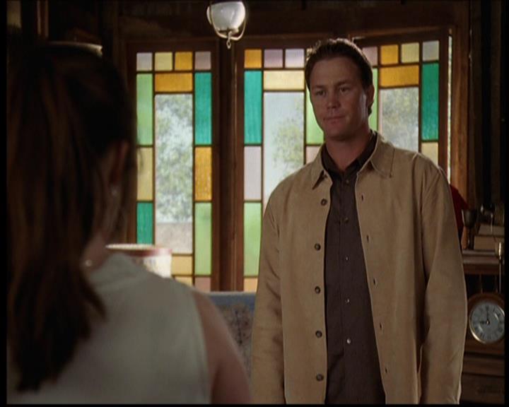 Charmed-Online-dot-709TheresSomethingAboutLeo2063.jpg