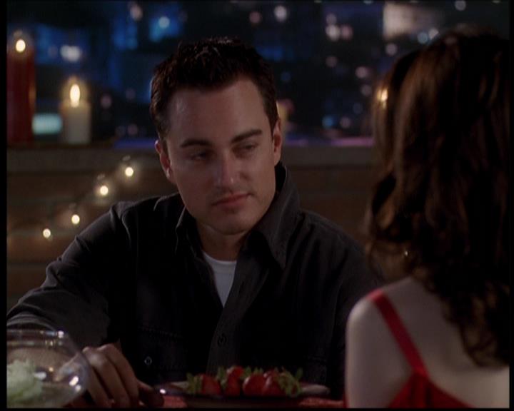 Charmed-Online-dot-709TheresSomethingAboutLeo2194.jpg