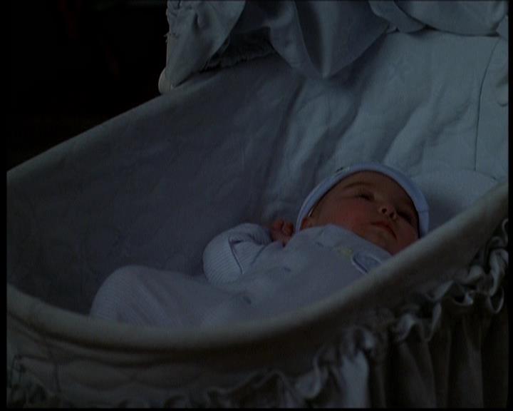 Charmed-Online-dot-709TheresSomethingAboutLeo2237.jpg