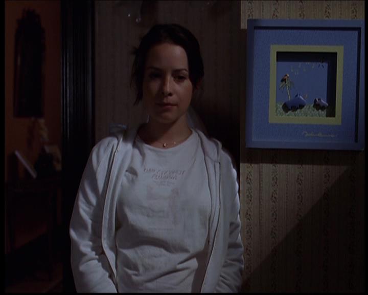 Charmed-Online-dot-709TheresSomethingAboutLeo2238.jpg
