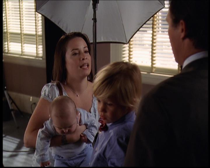 Charmed-Online-dot-710WitchnessProtection0112.jpg