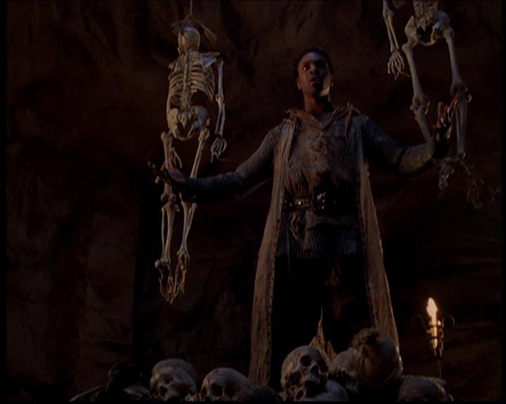 Charmed-Online-dot-710WitchnessProtection0591.jpg