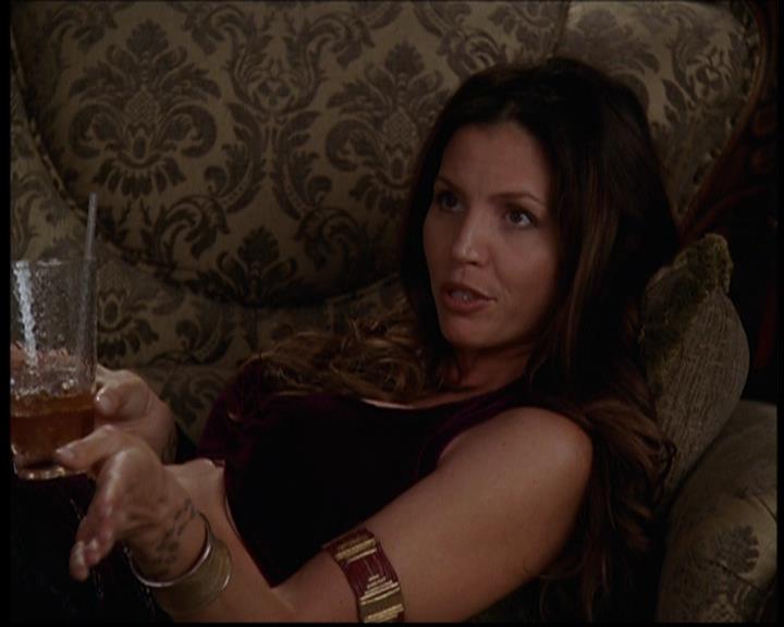 Charmed-Online-dot-710WitchnessProtection0767.jpg