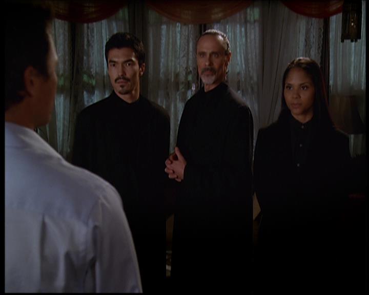 Charmed-Online-dot-710WitchnessProtection1033.jpg