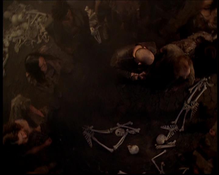 Charmed-Online-dot-710WitchnessProtection1057.jpg