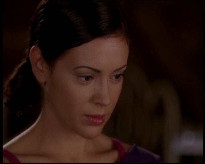 Charmed-Online-dot-710WitchnessProtection1165.jpg