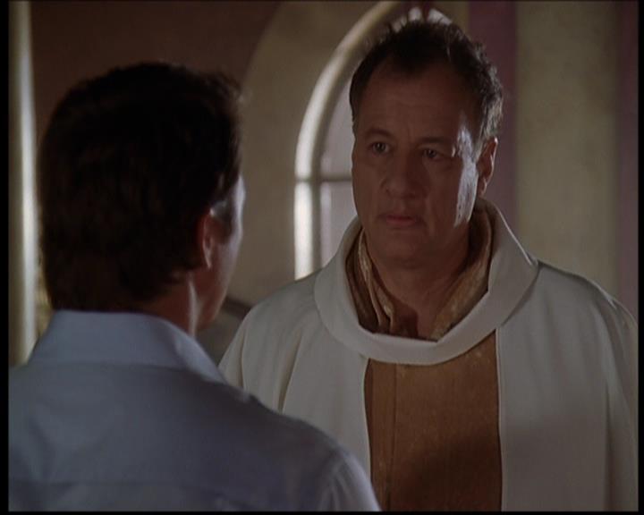 Charmed-Online-dot-710WitchnessProtection1340.jpg