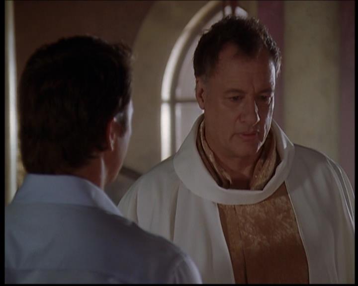 Charmed-Online-dot-710WitchnessProtection1346.jpg