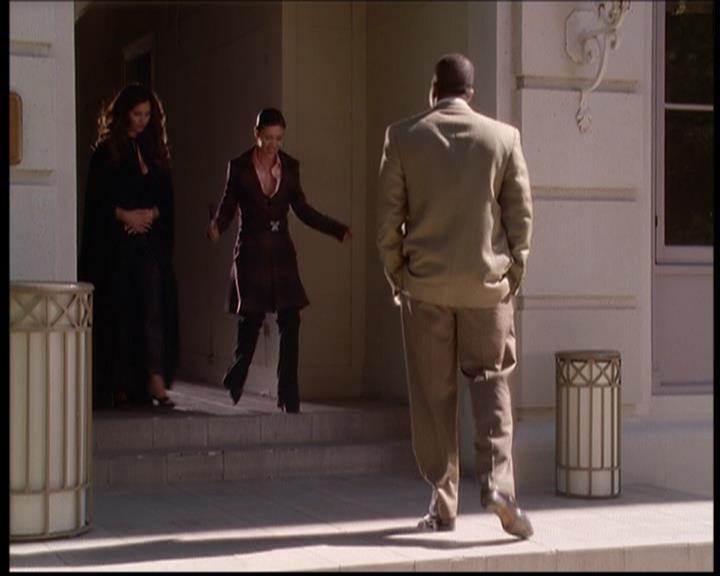 Charmed-Online-dot-710WitchnessProtection1361.jpg