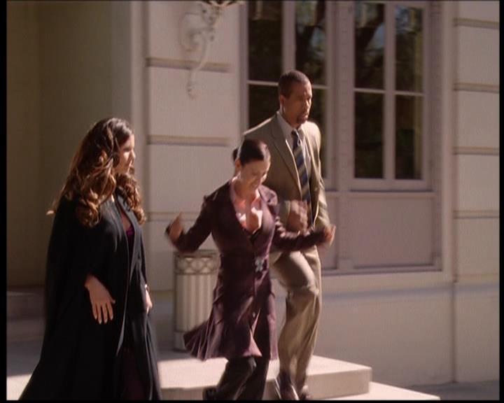 Charmed-Online-dot-710WitchnessProtection1371.jpg