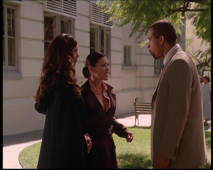 Charmed-Online-dot-710WitchnessProtection1375.jpg