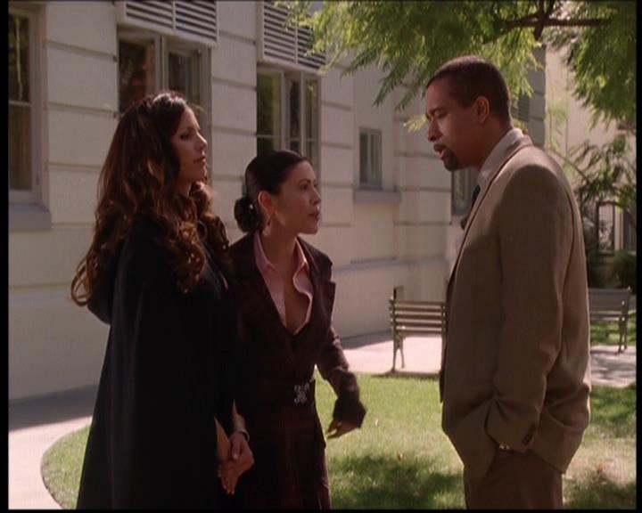 Charmed-Online-dot-710WitchnessProtection1377.jpg