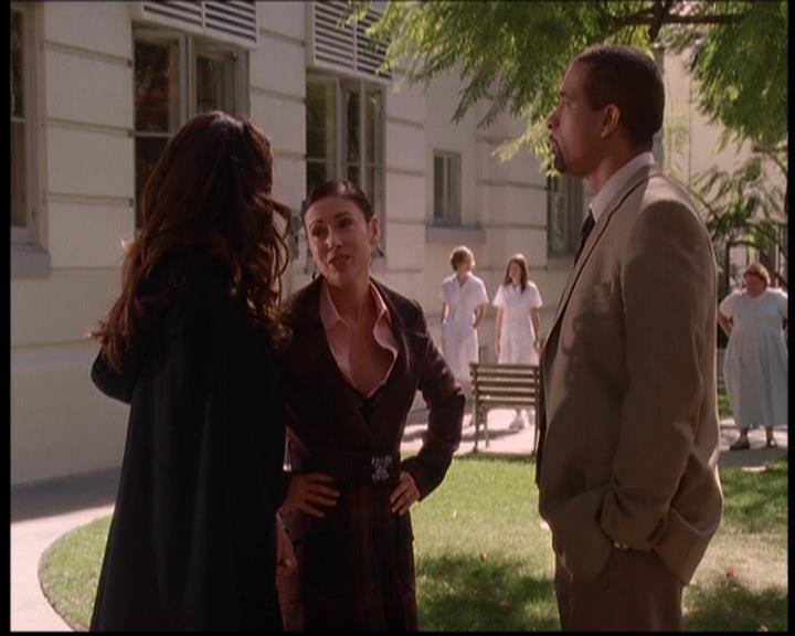 Charmed-Online-dot-710WitchnessProtection1391.jpg