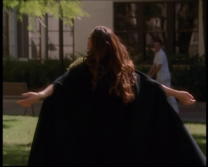 Charmed-Online-dot-710WitchnessProtection1414.jpg