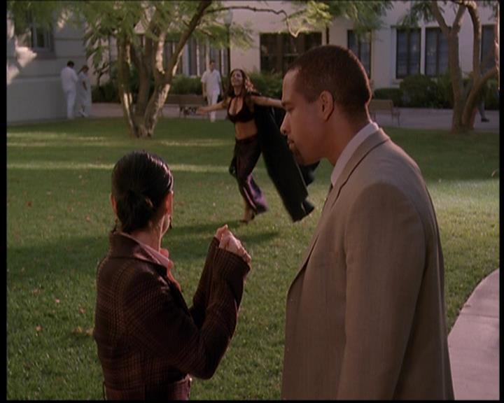 Charmed-Online-dot-710WitchnessProtection1420.jpg