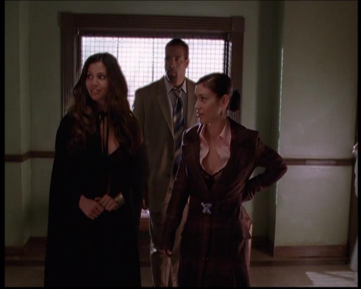 Charmed-Online-dot-710WitchnessProtection1455.jpg