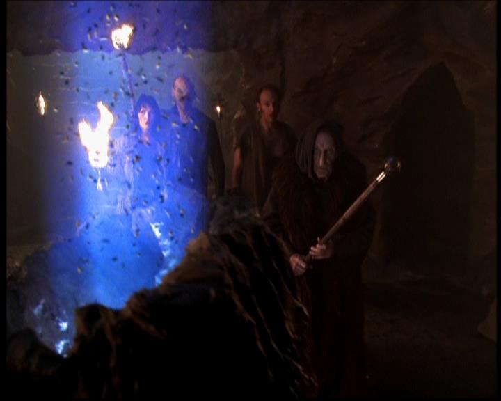 Charmed-Online-dot-710WitchnessProtection1588.jpg