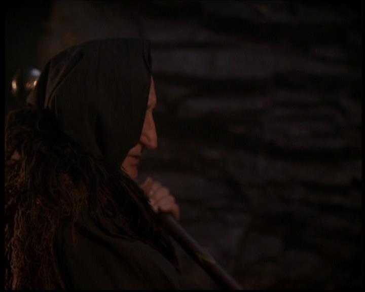 Charmed-Online-dot-710WitchnessProtection1603.jpg