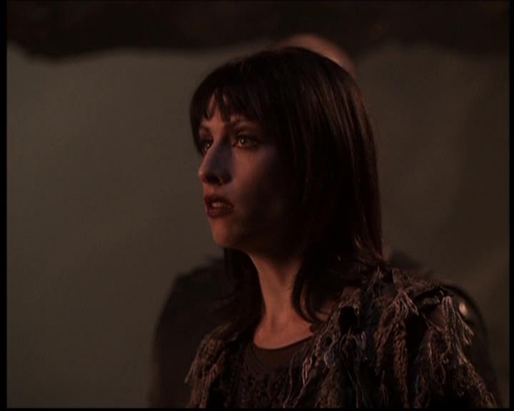 Charmed-Online-dot-710WitchnessProtection1643.jpg