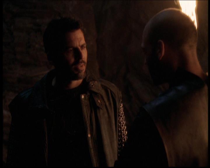 Charmed-Online-dot-710WitchnessProtection1656.jpg