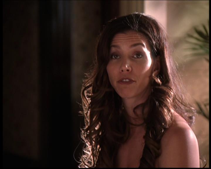 Charmed-Online-dot-710WitchnessProtection1830.jpg