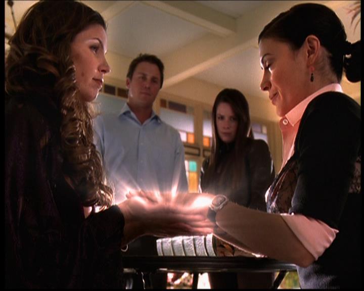 Charmed-Online-dot-710WitchnessProtection1860.jpg