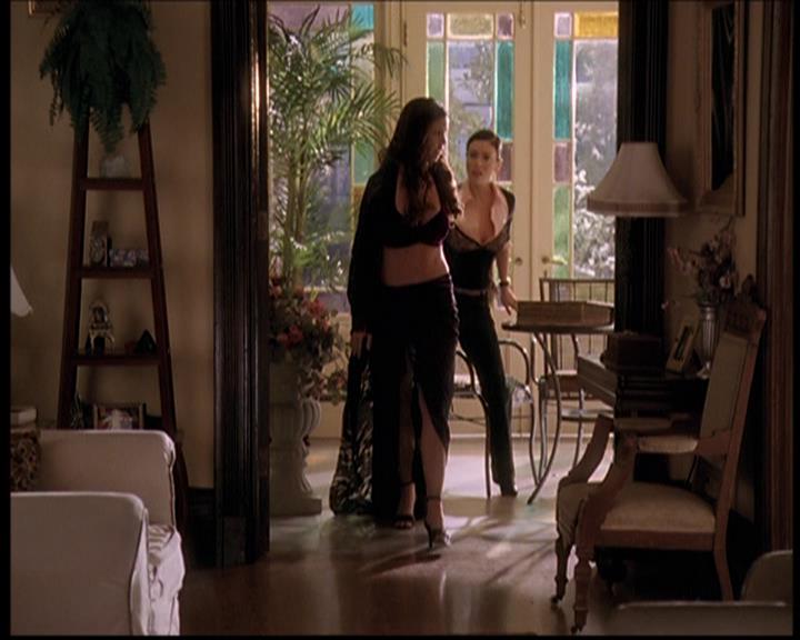 Charmed-Online-dot-710WitchnessProtection1948.jpg