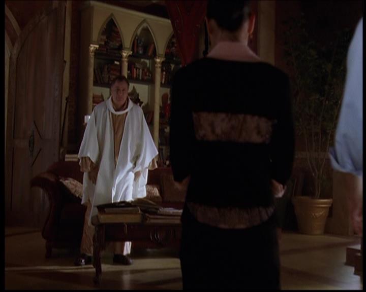 Charmed-Online-dot-710WitchnessProtection2094.jpg