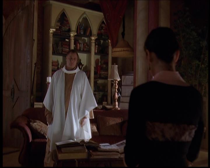 Charmed-Online-dot-710WitchnessProtection2095.jpg